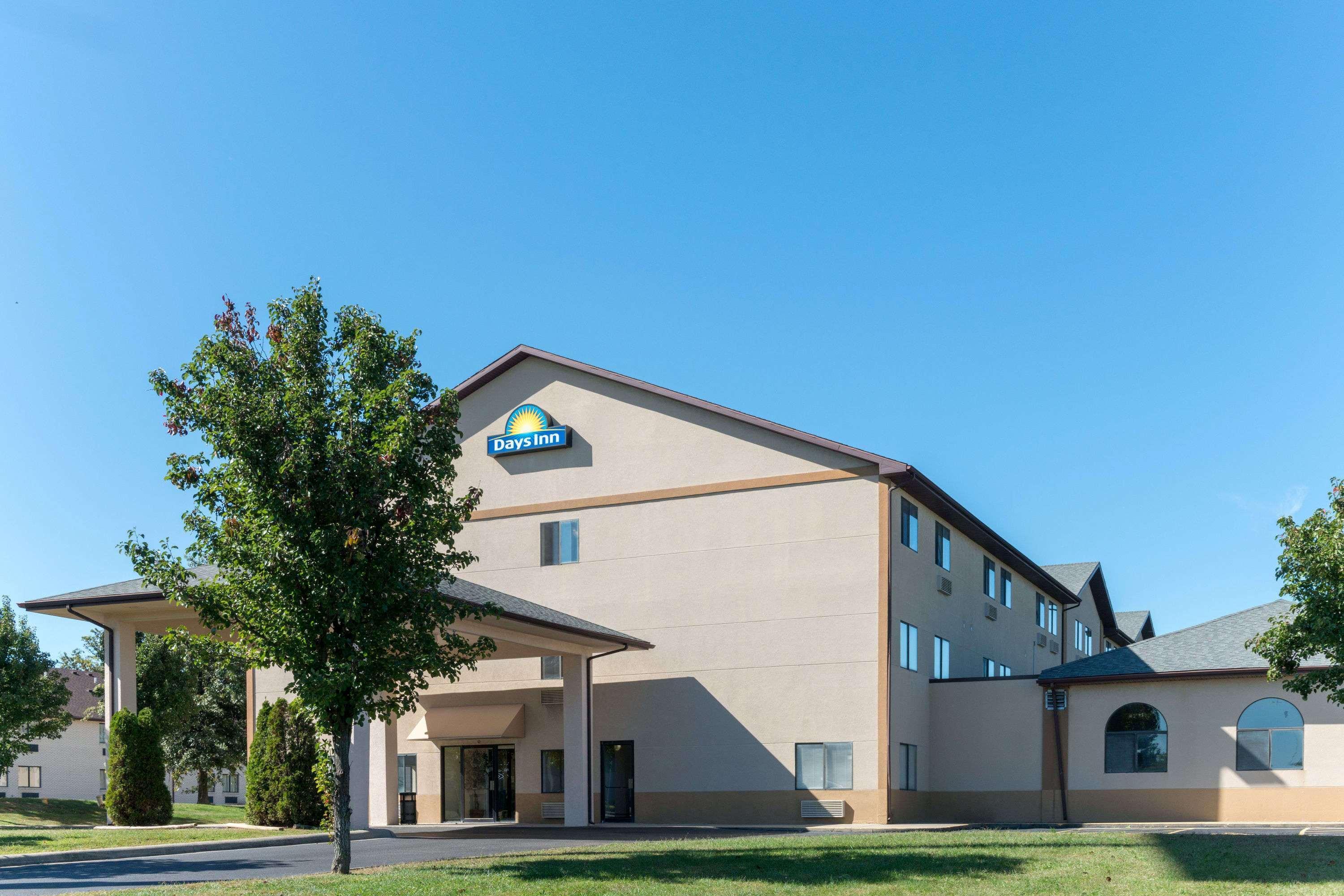 Days Inn By Wyndham Mount Vernon Extérieur photo