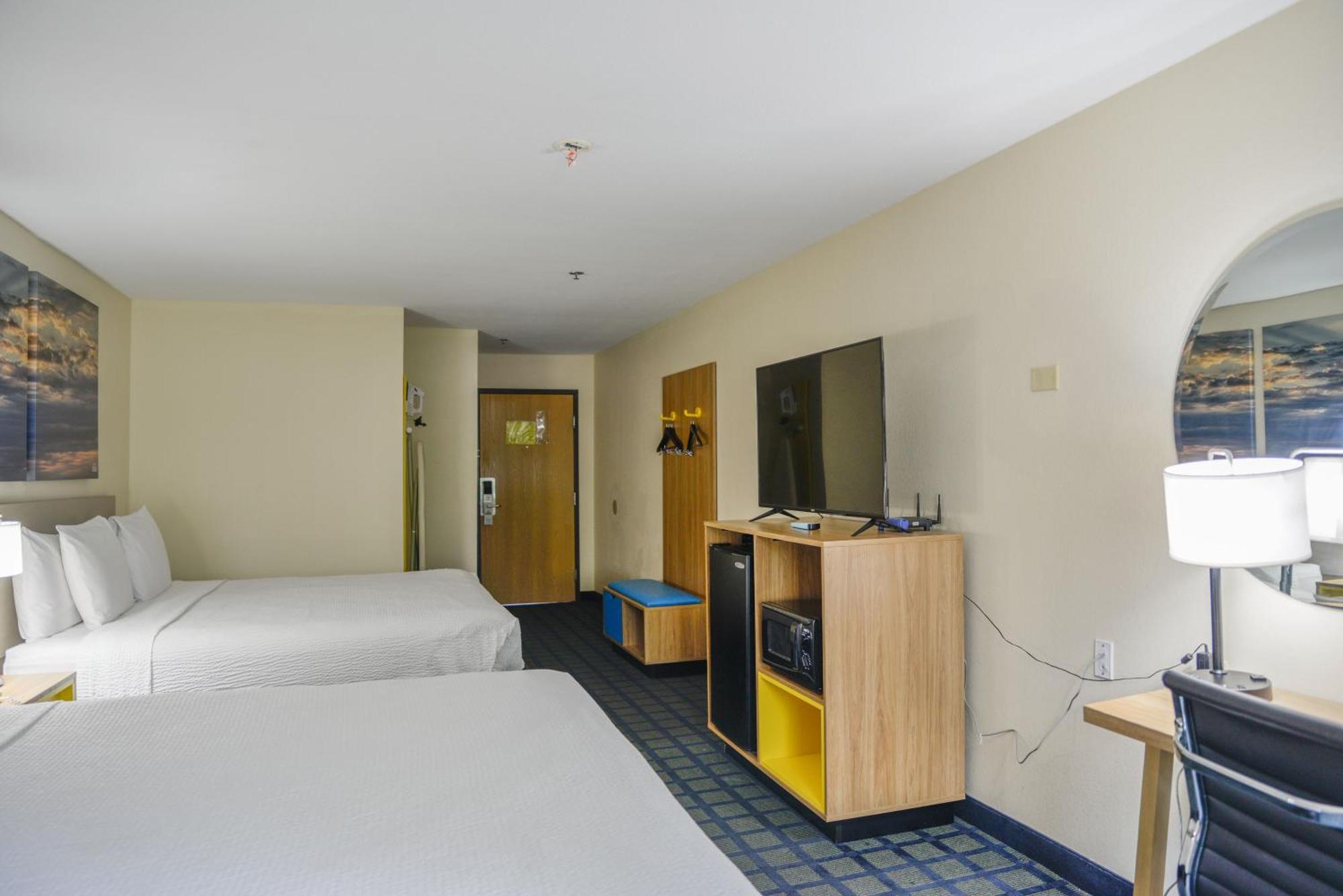 Days Inn By Wyndham Mount Vernon Extérieur photo
