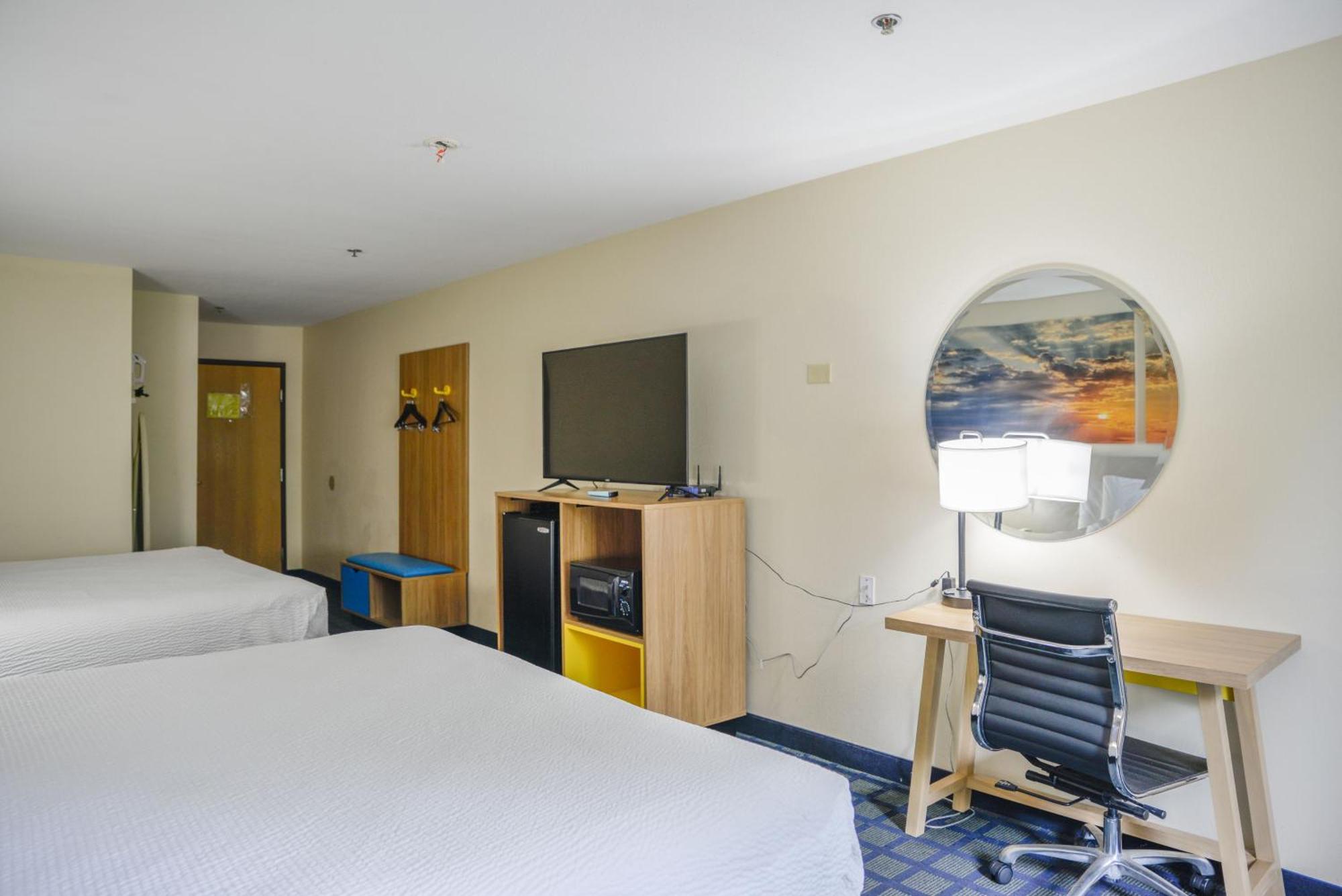 Days Inn By Wyndham Mount Vernon Extérieur photo